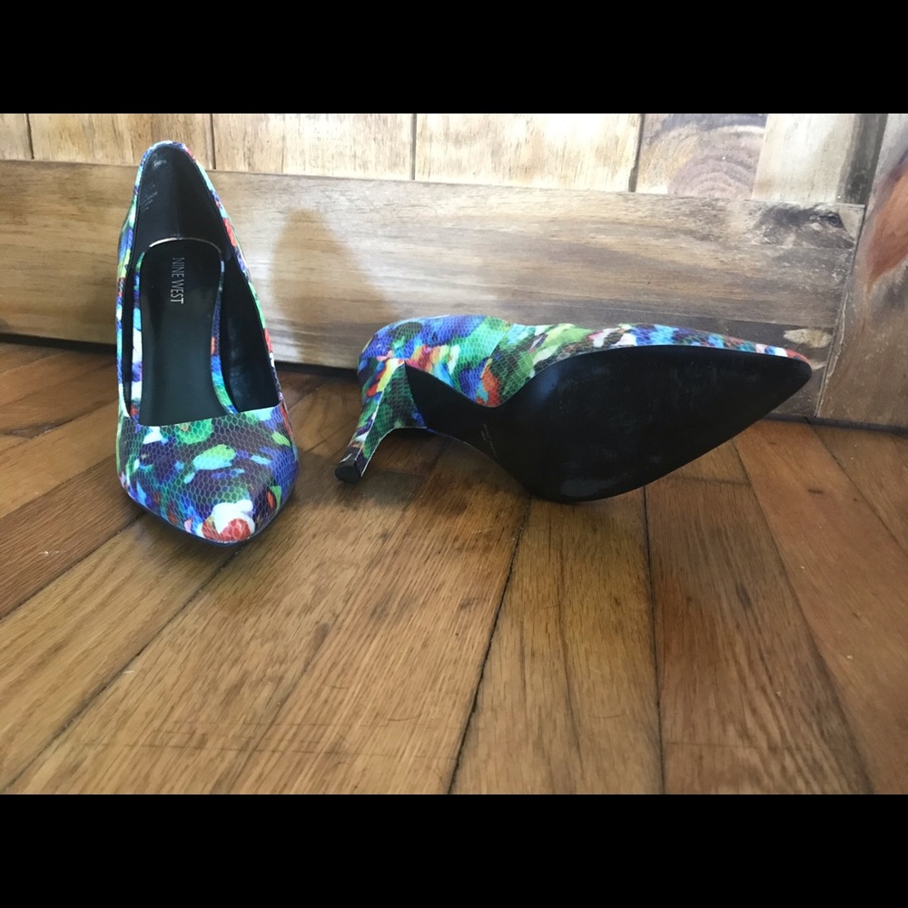 Nine West Flower Print Snake Skin Detail Heals View 5